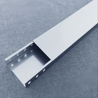 Giá tốt. Chống cháy tốt 4 inch Solid Cable Tray với nắp cho hệ thống đường dây trực tuyến