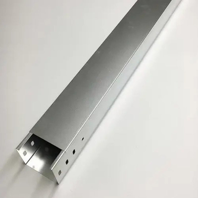 Goede prijs 2 inch gegalvaniseerde kabelbak / metalen kabelbak met metalen grondstof online